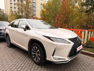 2020 Lexus RX 300 IV Рестайлинг, белый, 4430000 рублей, вид 3