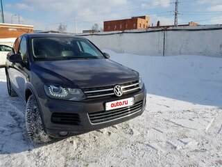 2010 Volkswagen Touareg II, чёрный, 1845000 рублей, вид 3