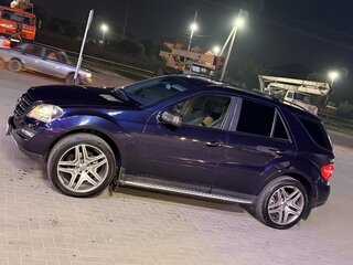 2008 Mercedes-Benz M-Класс 350 II (W164), синий, 1550000 рублей, вид 1