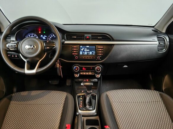 2017 Kia Rio IV, серебристый, 1099000 рублей - вид 11