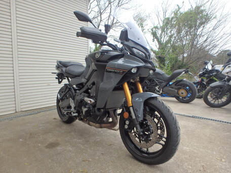 2023 Yamaha Tracer 9, серый, 1585000 рублей, вид 1