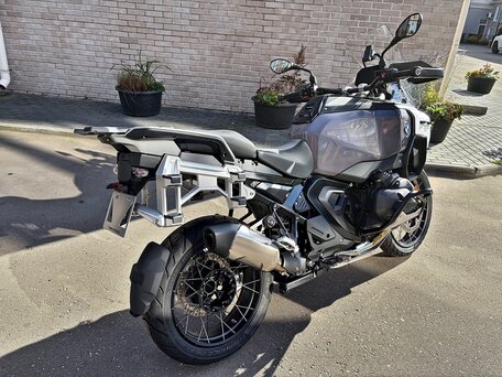 2025 BMW R 1300 GS Adventure, серый, 3300000 рублей, вид 3