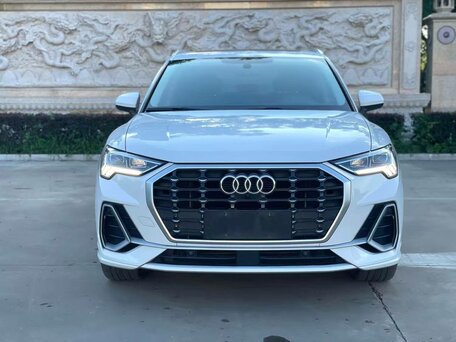 2022 Audi Q3 35 TFSI II (F3), белый, 2690000 рублей, вид 2