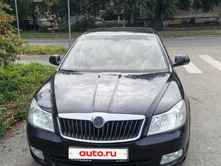 2013 Skoda Octavia II (A5) Рестайлинг, чёрный, 990000 рублей, вид 3