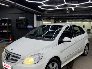 2009 Mercedes-Benz B-Класс 170 I (W245) Рестайлинг, белый, 600000 рублей, вид 1