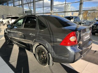 2009 Ford Focus II Рестайлинг, серый, 395000 рублей, вид 4