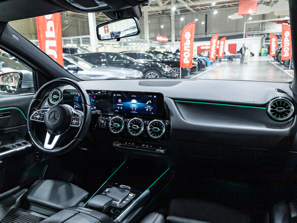 2020 Mercedes-Benz GLA 200 II (H247), серый - вид 10