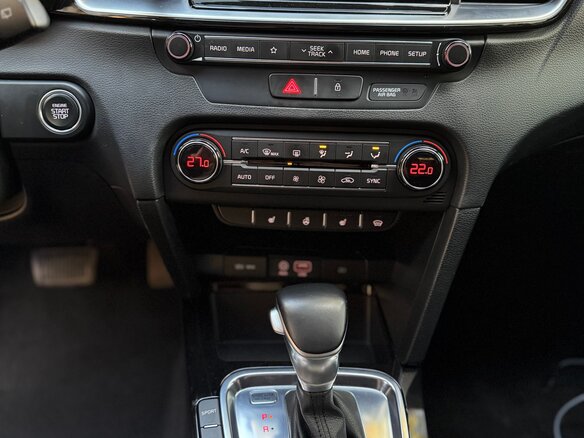 2019 Kia Ceed III, белый, 1600000 рублей - вид 6