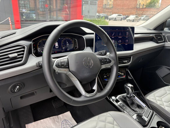 2023 Volkswagen Tayron I Рестайлинг, чёрный, 2600000 рублей - вид 11