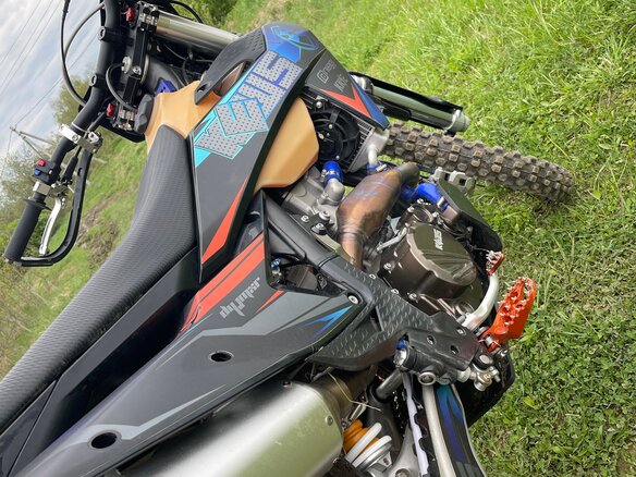 2024 KTM 300 EXC, синий, 220000 рублей - вид 5