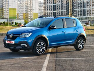 2020 Renault Sandero Stepway II Рестайлинг, синий, 1420000 рублей, вид 1