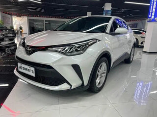 2022 Toyota C-HR I Рестайлинг, белый, 1857000 рублей, вид 1