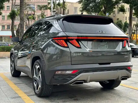 2023 Hyundai Tucson IV, серый, 2059000 рублей, вид 4