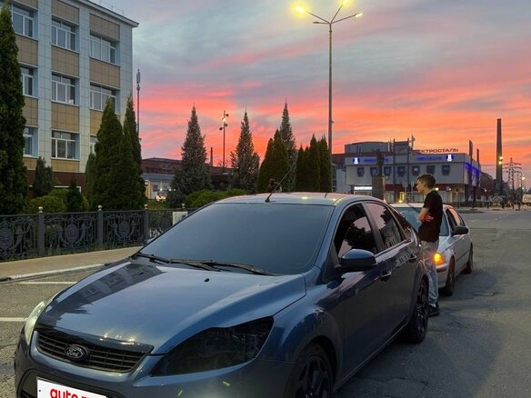2008 Ford Focus II Рестайлинг, синий, 850000 рублей - вид 1