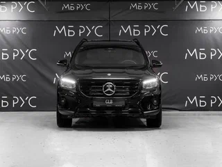 2025 Mercedes-Benz GLB 220 I (X247) Рестайлинг, чёрный, 6156800 рублей, вид 5