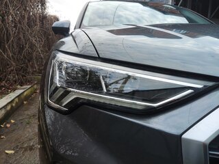 2022 Audi Q3 35 TFSI II (F3), серый, 3290000 рублей, вид 2
