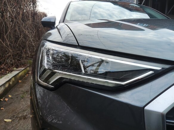 2022 Audi Q3 35 TFSI II (F3), серый, 3290000 рублей - вид 2