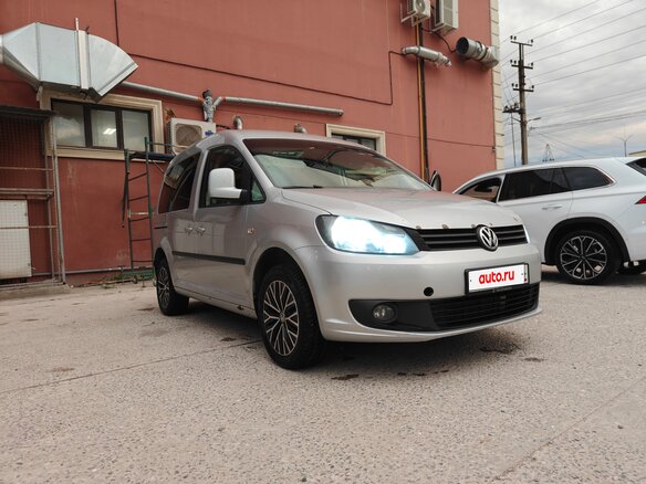 2012 Volkswagen Caddy III Рестайлинг, серебристый, 890000 рублей - вид 4