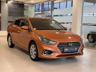 2017 Hyundai Solaris II, оранжевый, 1287000 рублей, вид 3