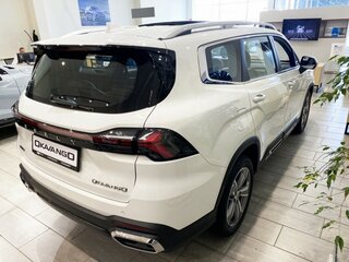 2026 Geely Okavango I Рестайлинг, белый, 4085990 рублей, вид 5