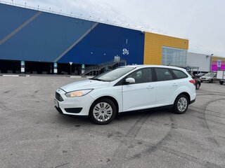 2018 Ford Focus III Рестайлинг, белый, 850000 рублей, вид 2