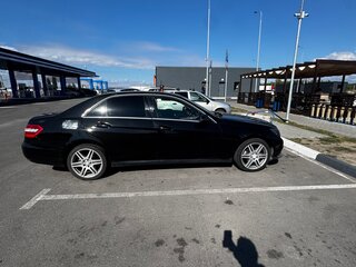 2013 Mercedes-Benz E-Класс 200 IV (W212, S212, C207) Рестайлинг, чёрный, 1800000 рублей, вид 5
