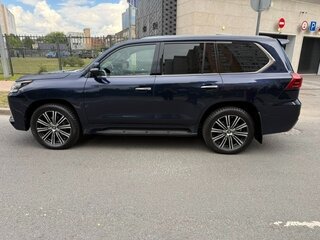 2018 Lexus LX 570 III Рестайлинг 2, синий, 9000000 рублей, вид 5