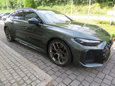 2026 Audi RS 5 III (B10), зелёный, 18500000 рублей, вид 3