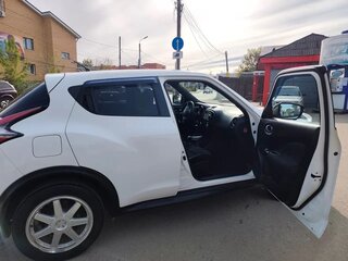 2014 Nissan Juke I Рестайлинг, белый, 980000 рублей, вид 3
