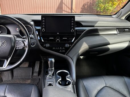 2021 Toyota Camry VIII (XV70) Рестайлинг, чёрный, вид 5
