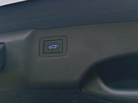 2015 Hyundai Santa Fe Grand III, синий, 2090000 рублей - вид 17