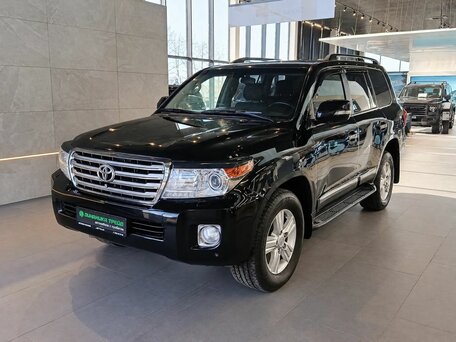 2013 Toyota Land Cruiser 200 Series Рестайлинг 1, чёрный, 3249000 рублей, вид 3
