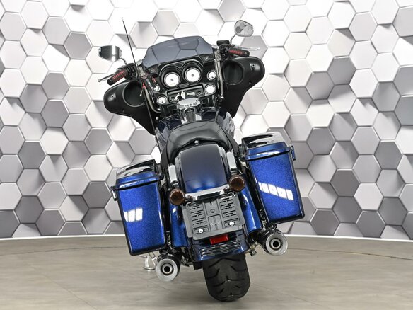 2011 Harley-Davidson Street Glide, синий, 1077000 рублей - вид 5