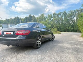 2010 Mercedes-Benz E-Класс 200 5G-Tronic IV (W212, S212, C207), чёрный, 1180000 рублей, вид 3