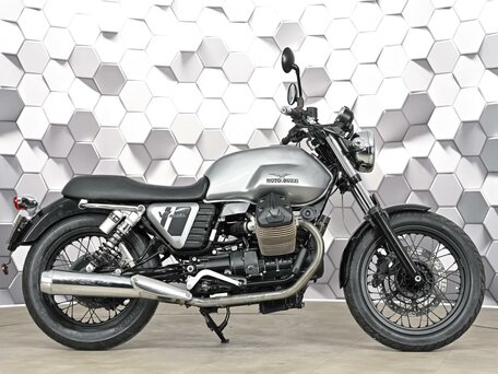 2013 Moto Guzzi V 7, серый, 419000 рублей, вид 3