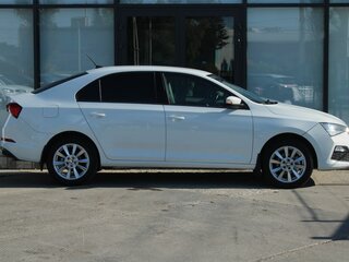 2020 Skoda Rapid I Рестайлинг, белый, 1671000 рублей, вид 4