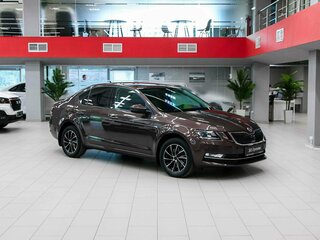 2018 Skoda Octavia III (A7) Рестайлинг, коричневый, 1550000 рублей, вид 3