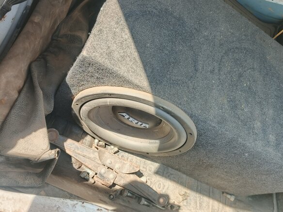 2004 Lada (ВАЗ) 2107, белый, 90000 рублей - вид 13