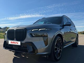 2023 BMW X7 40i I (G07) Рестайлинг, серый, 6650000 рублей, вид 4