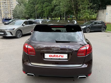 2013 Porsche Cayenne II (958), коричневый, 3550000 рублей, вид 4