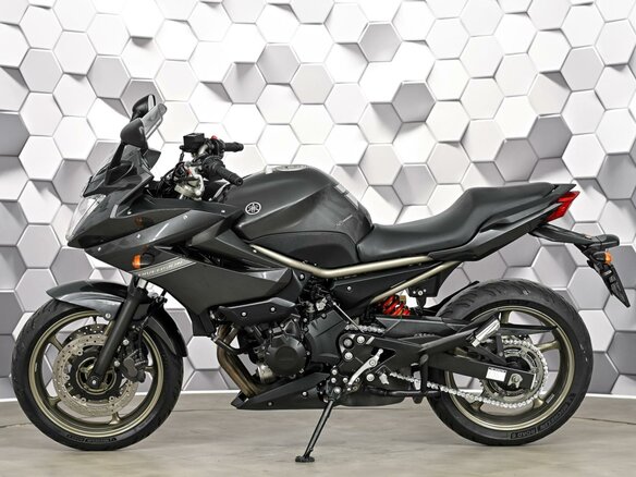 2012 Yamaha XJ6 (FZ6R), серый, 525000 рублей - вид 3