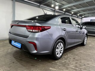 2019 Kia Rio IV, серый, 1449000 рублей, вид 5