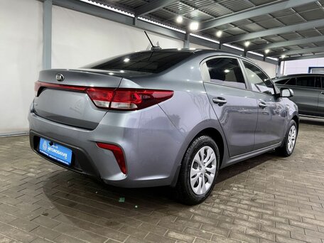 2019 Kia Rio IV, серый, 1449000 рублей, вид 5