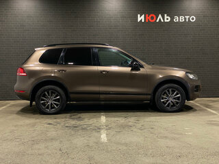2011 Volkswagen Touareg II, коричневый, 1950000 рублей, вид 4