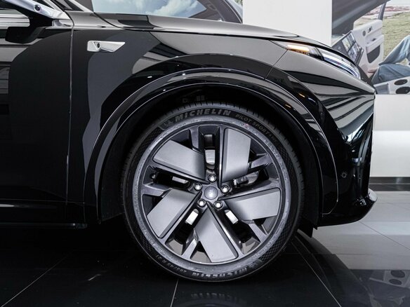 2026 Li Auto (Lixiang) L7 52.3 kWh I Рестайлинг, чёрный - вид 19
