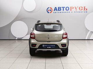 2020 Renault Sandero Stepway II Рестайлинг, серый, 1198000 рублей, вид 4