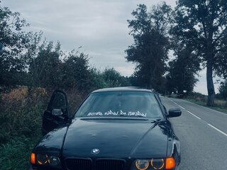 1994 BMW 7 серии 730i III (E38), чёрный, 350000 рублей, вид 2
