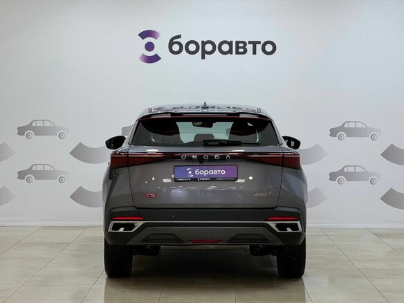 2022 Omoda C5 I, серый, 1695000 рублей - вид 4