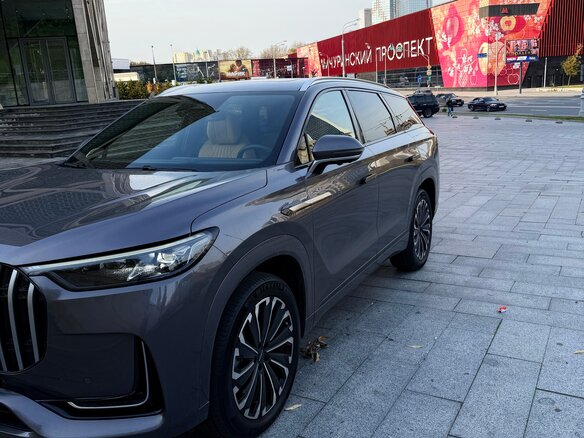 2024 Jaecoo J8, серый, 3450000 рублей - вид 2