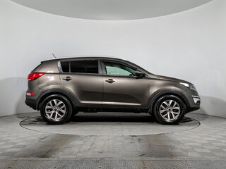2015 Kia Sportage III Рестайлинг, коричневый, 1175900 рублей, вид 4
